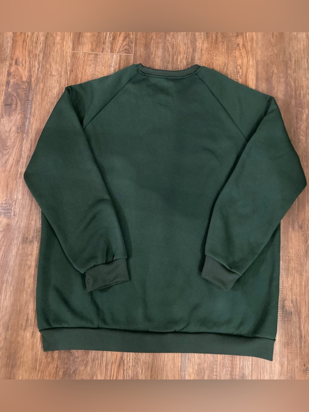 NWOT Dr Seuss The Grinch Christmas Women’s Sweatshirt - Picture 3 of 6